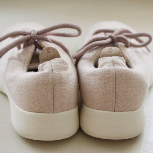Allbirds - Women's 9 Wool Runner Sneakers - Limited "Tuke French Fry" Blush 9 39 - Picture 2 of 10